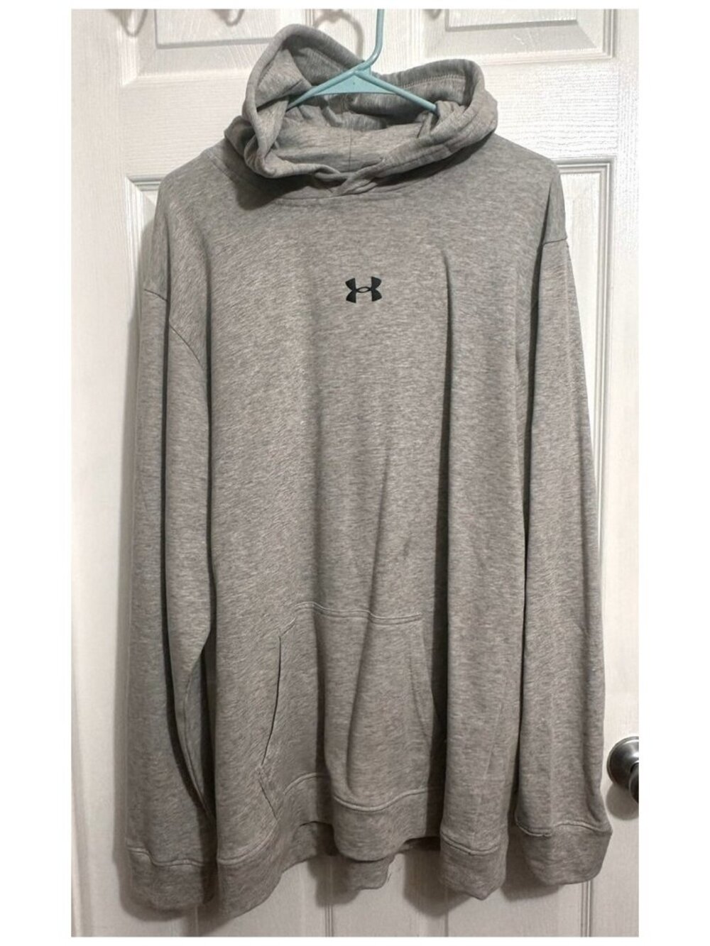 Under Armor Women's Hoodie Pullover Gray Size XXL